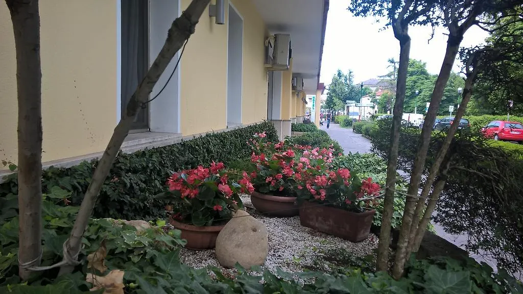 Hotel Terme Belvedere Абано-Терме