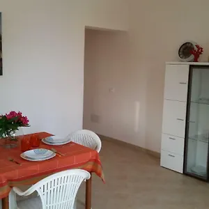  Casa vacanze Casa Vacanze A 200 Metri Dal Mare Italia